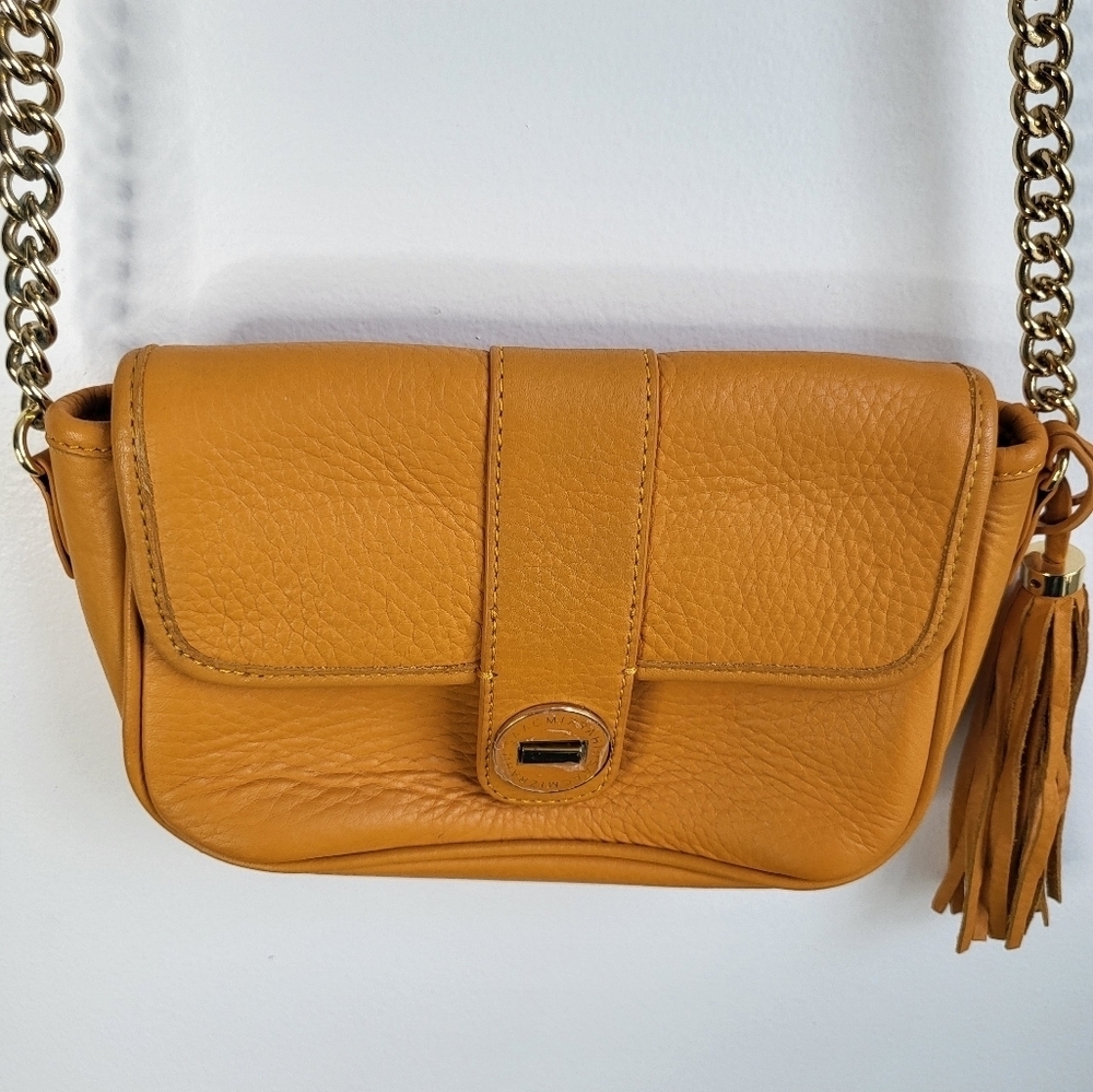Isaac Mizrahi mustard yellow leather cross body bag